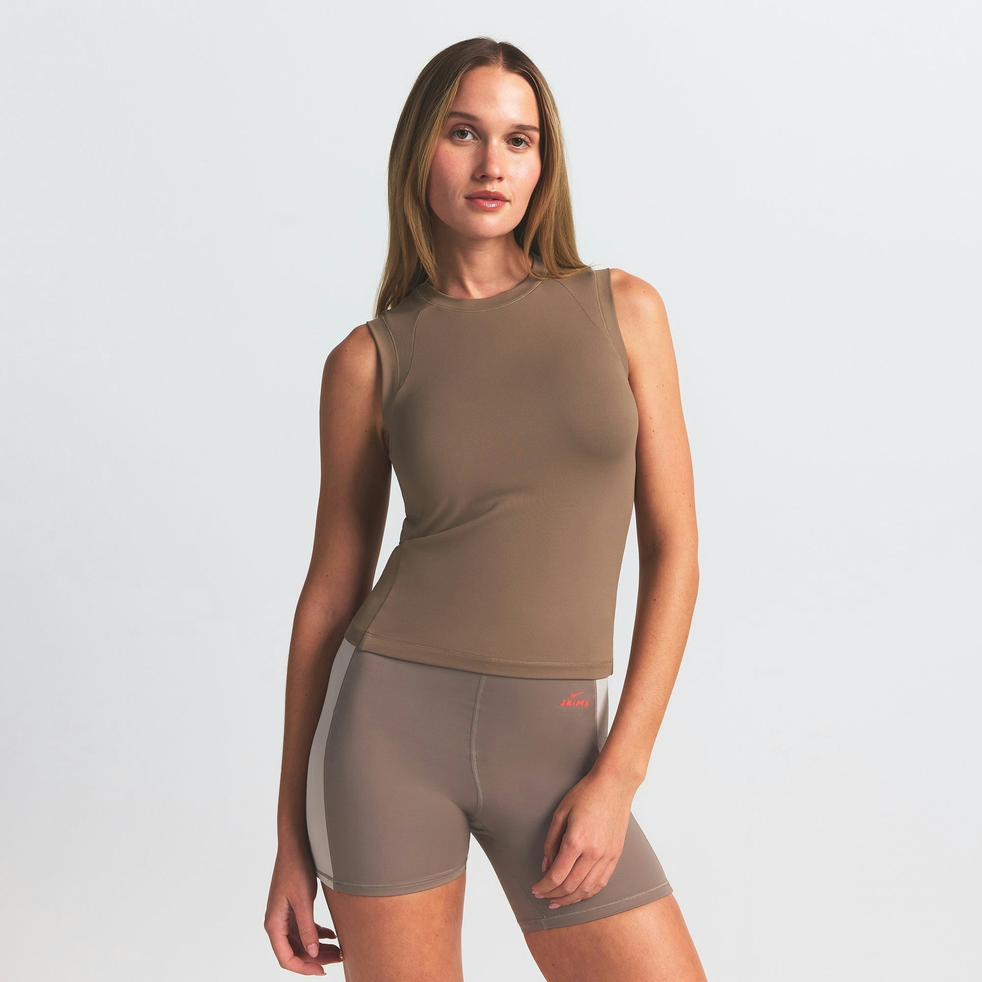 MUSCLE T-SHIRT