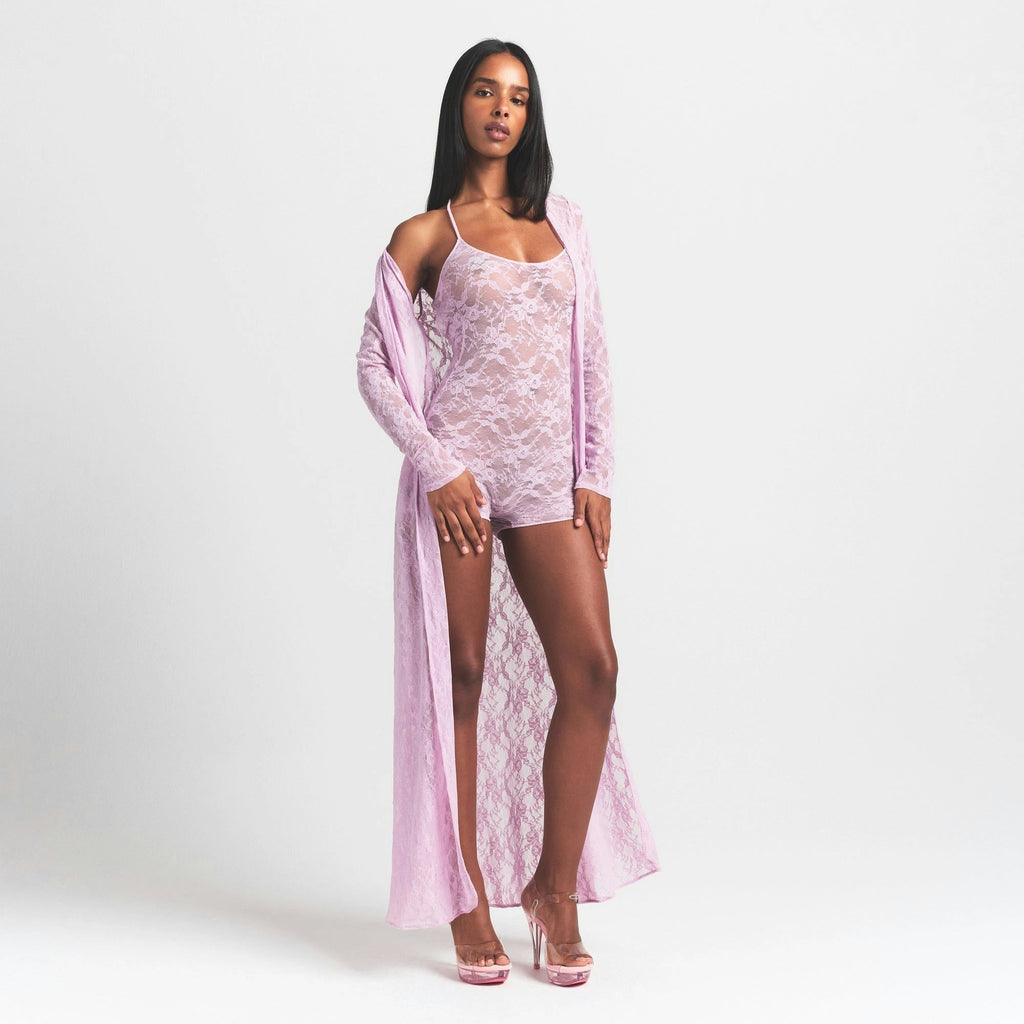 LONG ROBE