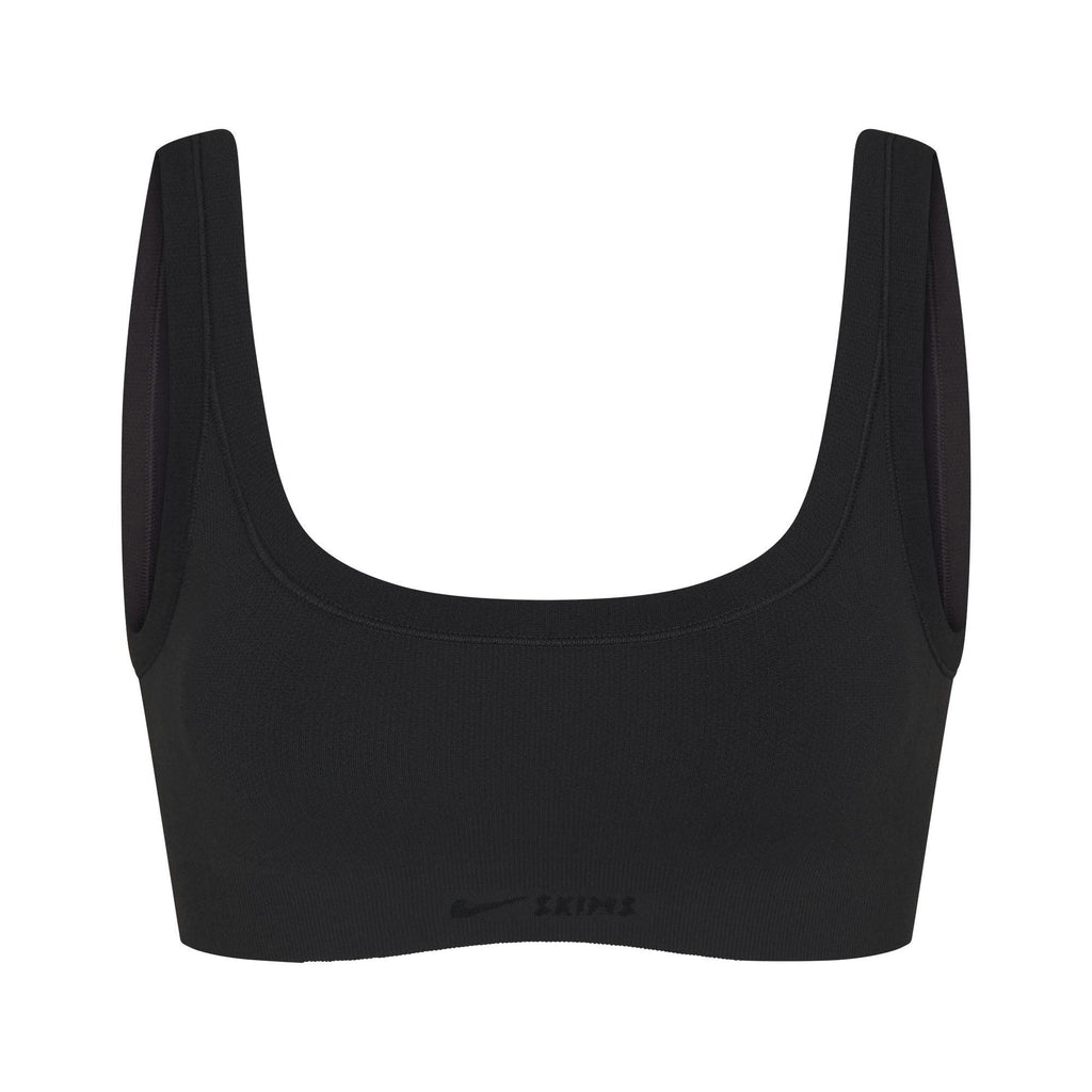 SCOOP NECK BRA