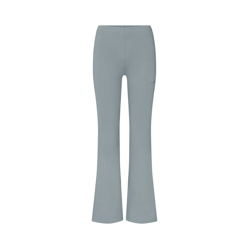 LOW RISE MINI FLARE PANT