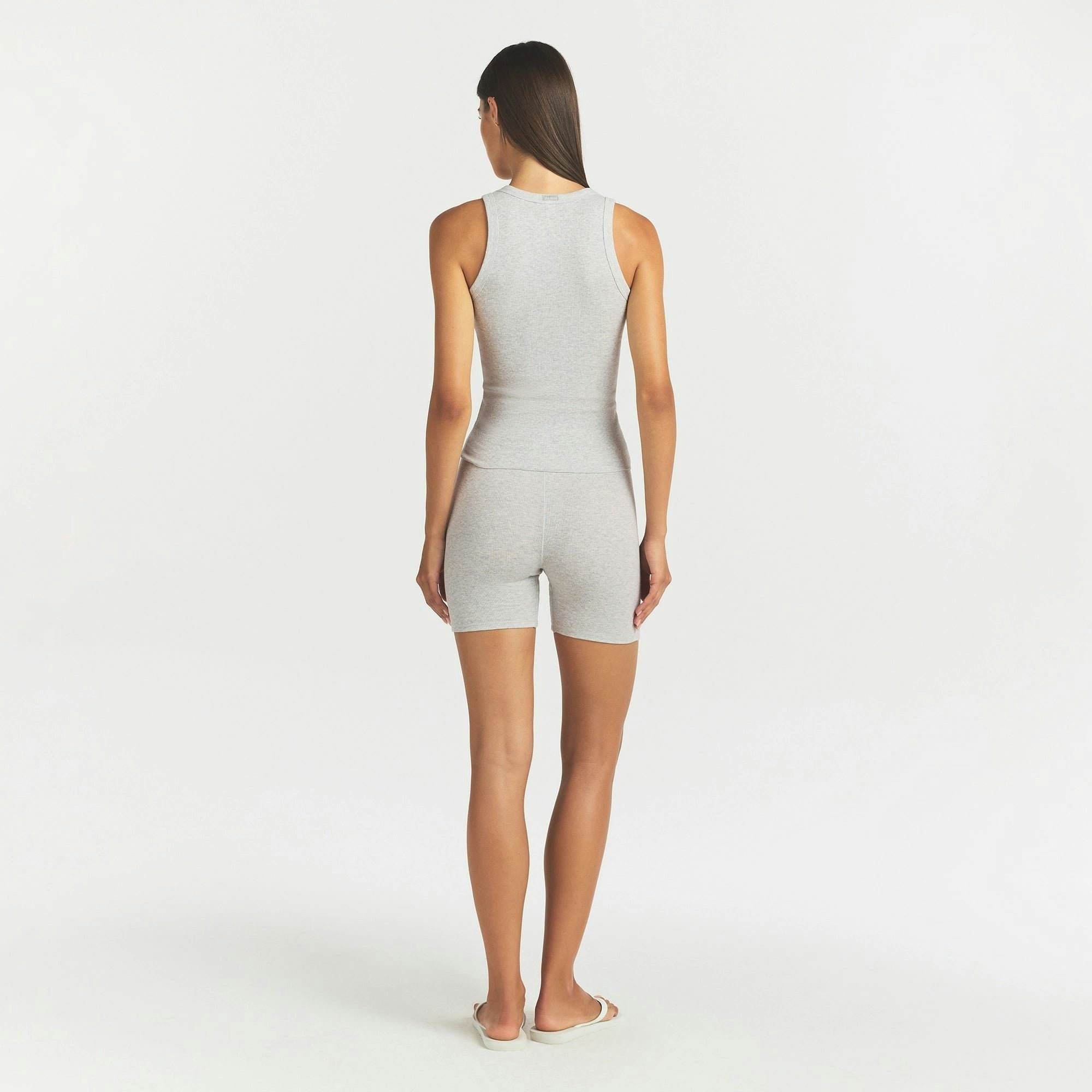SCOOP NECK TANK