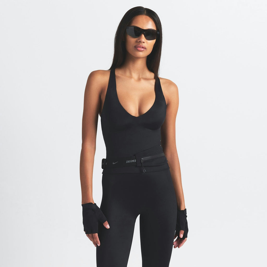V-NECK TANK