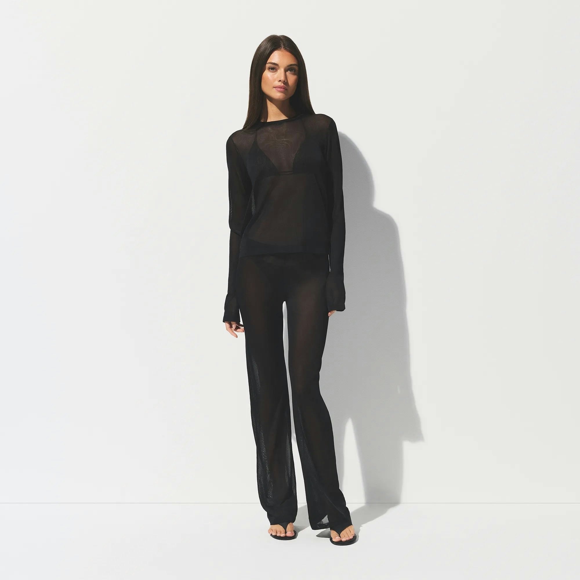 CREW NECK LONG SLEEVE TOP
