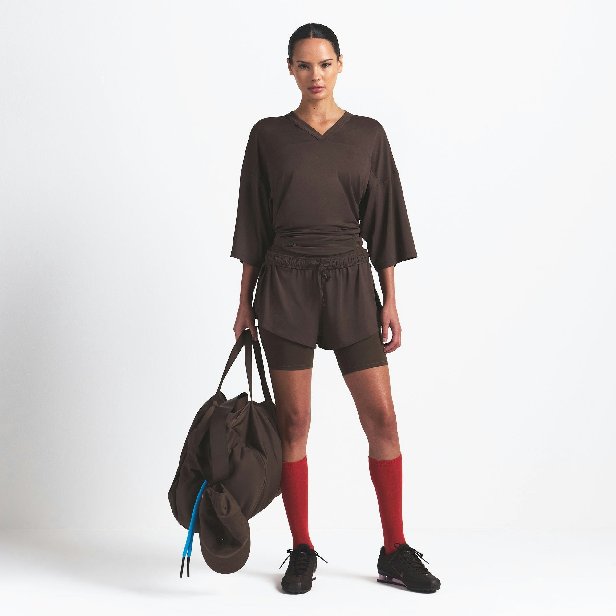 V-NECK OVERSIZED TOP