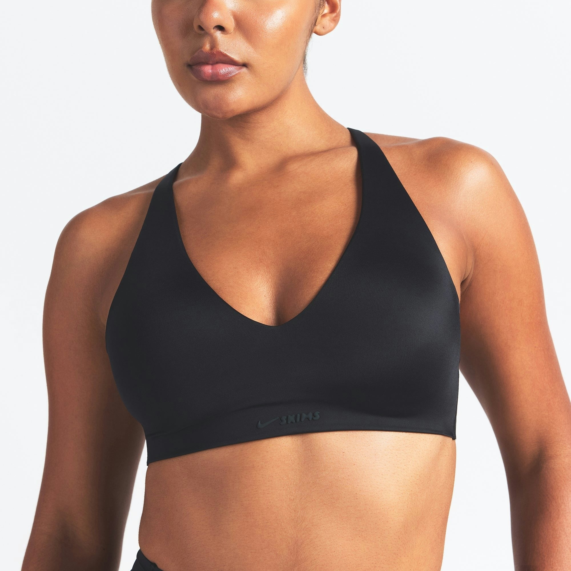 V-NECK BRA