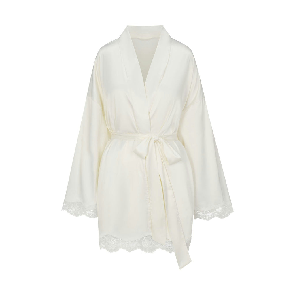 LACE ROBE