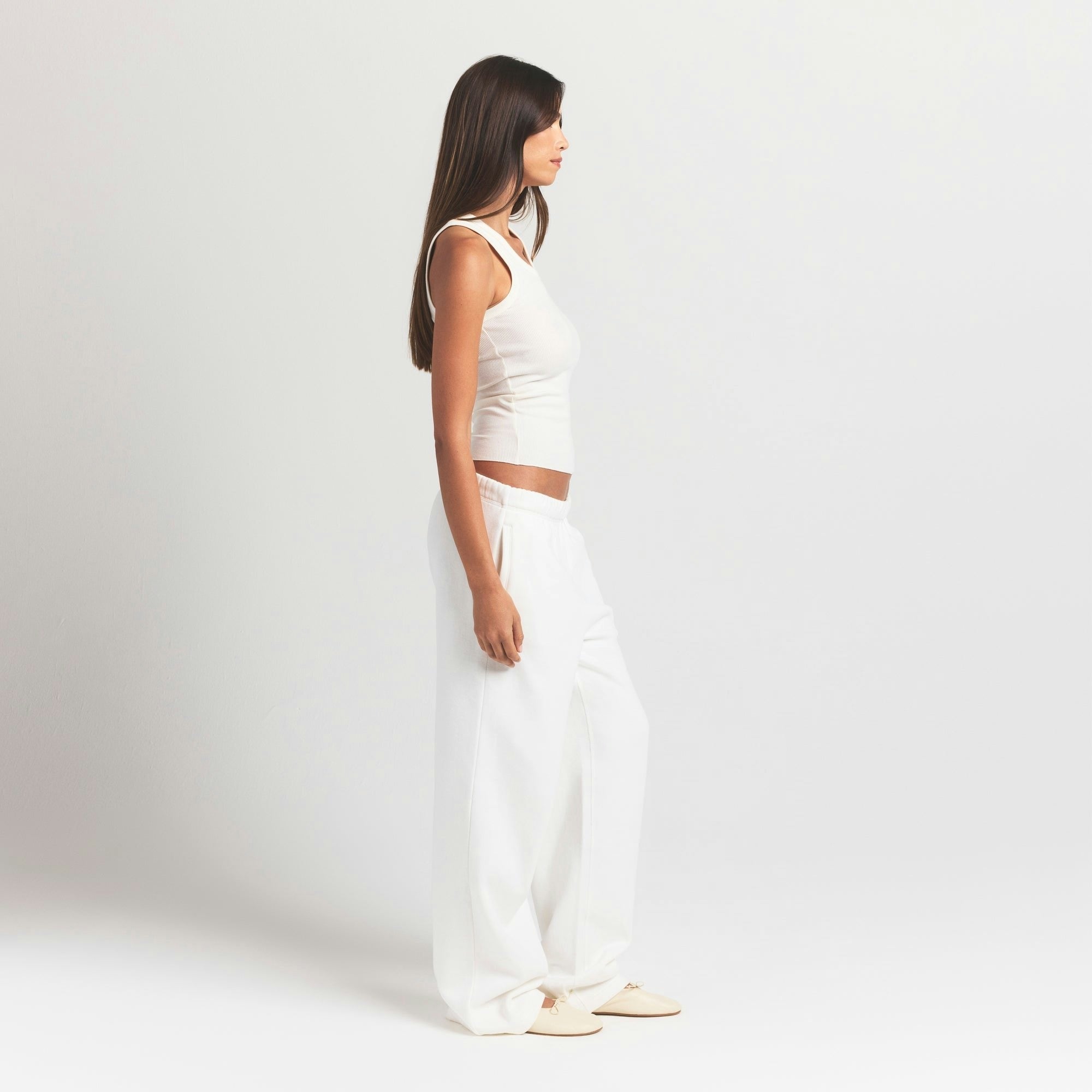 CLASSIC STRAIGHT LEG PANT