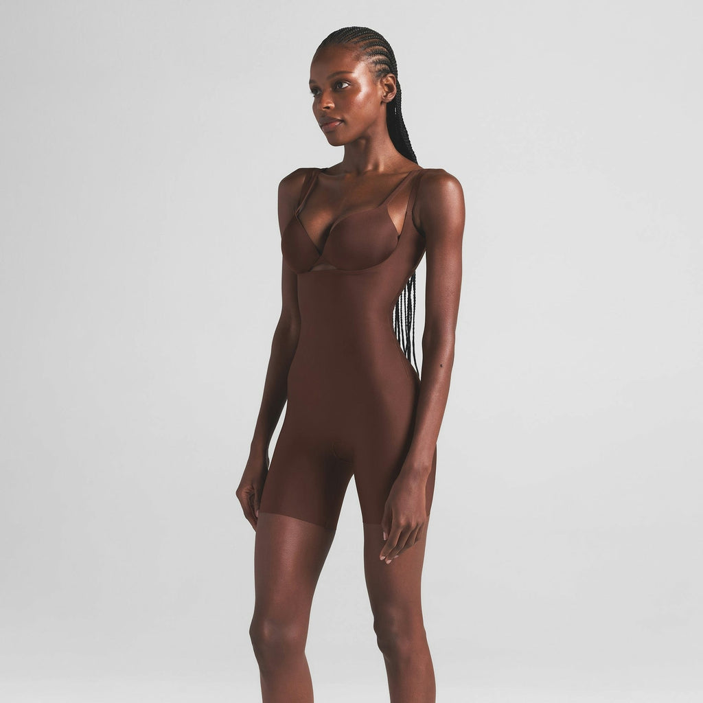 CORE SCULPT OPEN BUST MID THIGH BODYSUIT