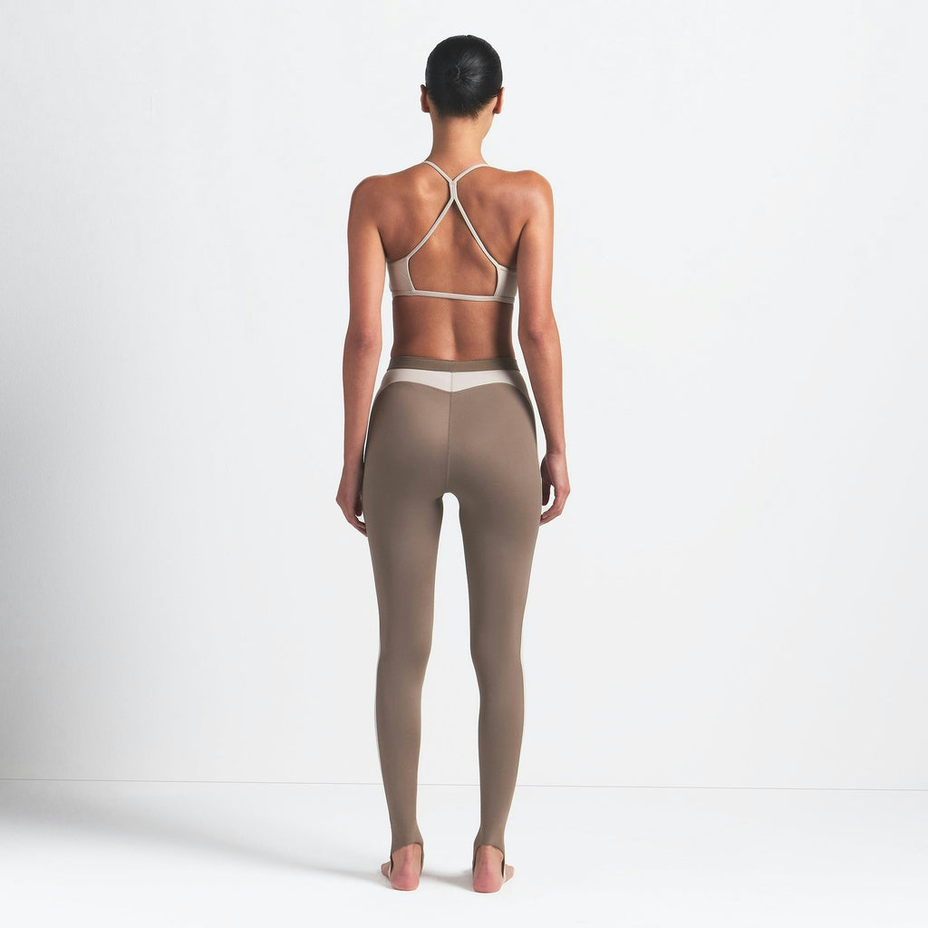 DRAWCORD STIRRUP 26" LEGGING