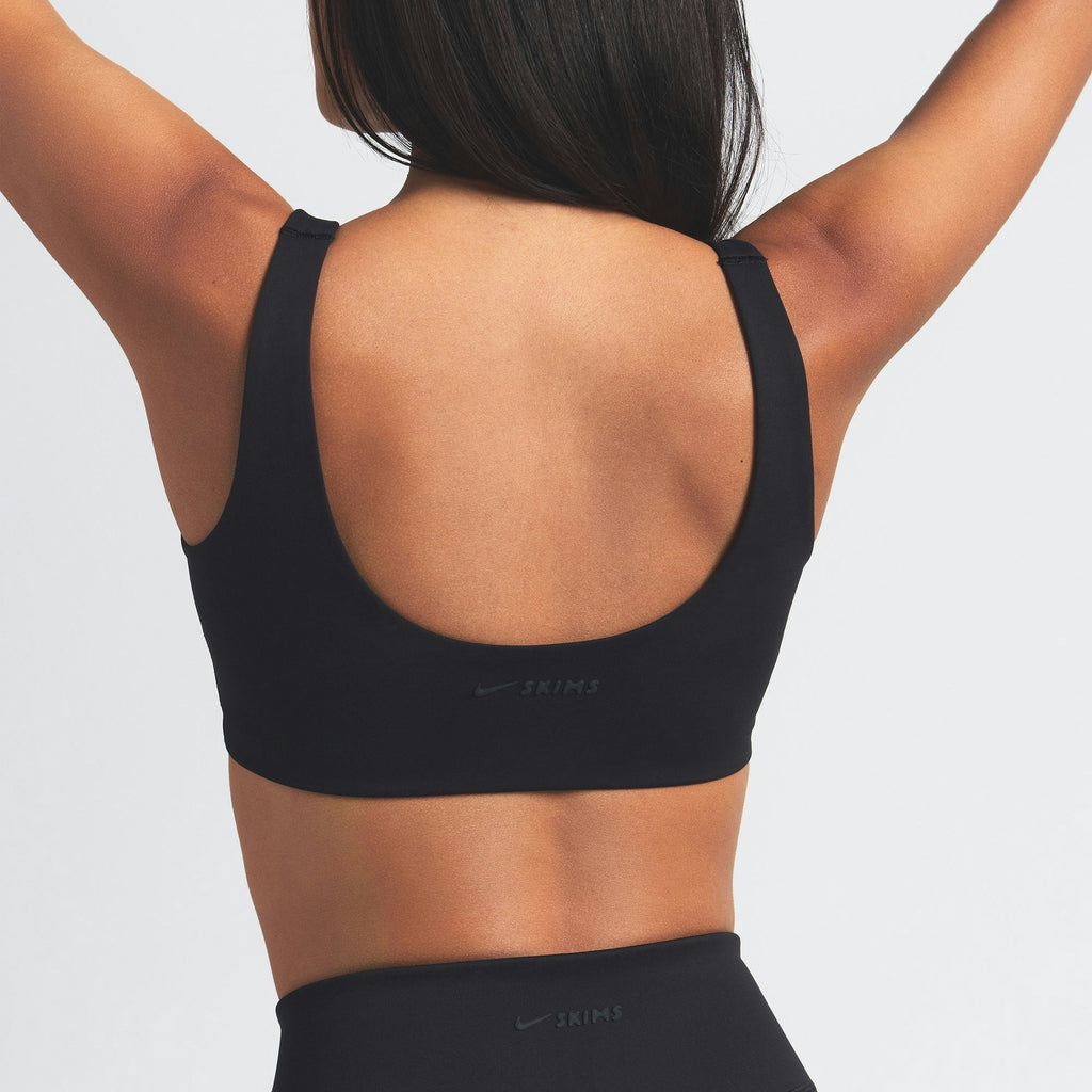 SCOOP NECK BRA