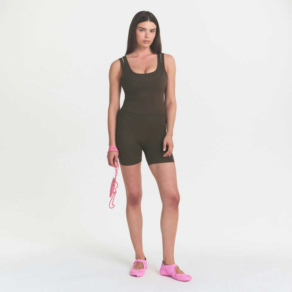 DOUBLE STRAP SCOOP TANK