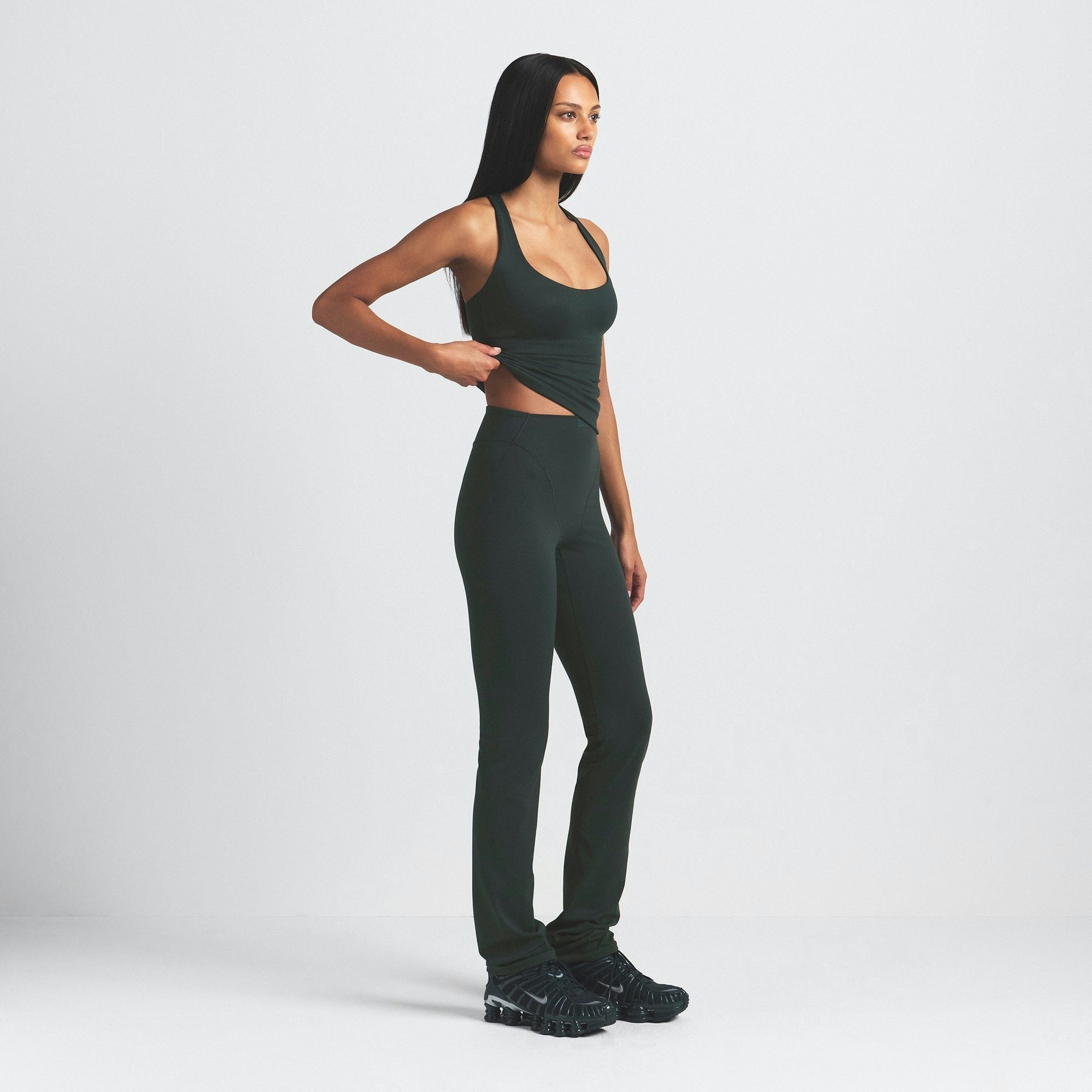 V-LINE 39" STRAIGHT LEGGING