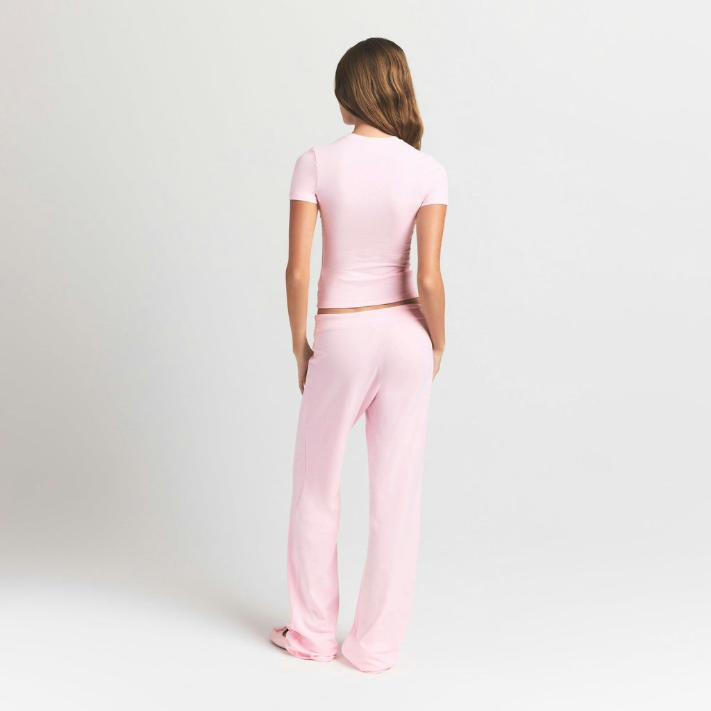 STRAIGHT LEG PANT