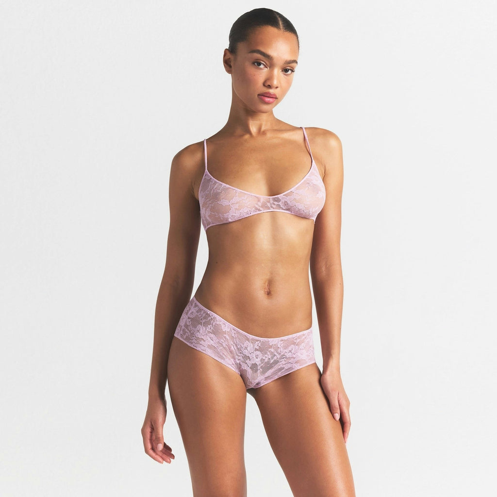 SKIMPY SCOOP BRALETTE