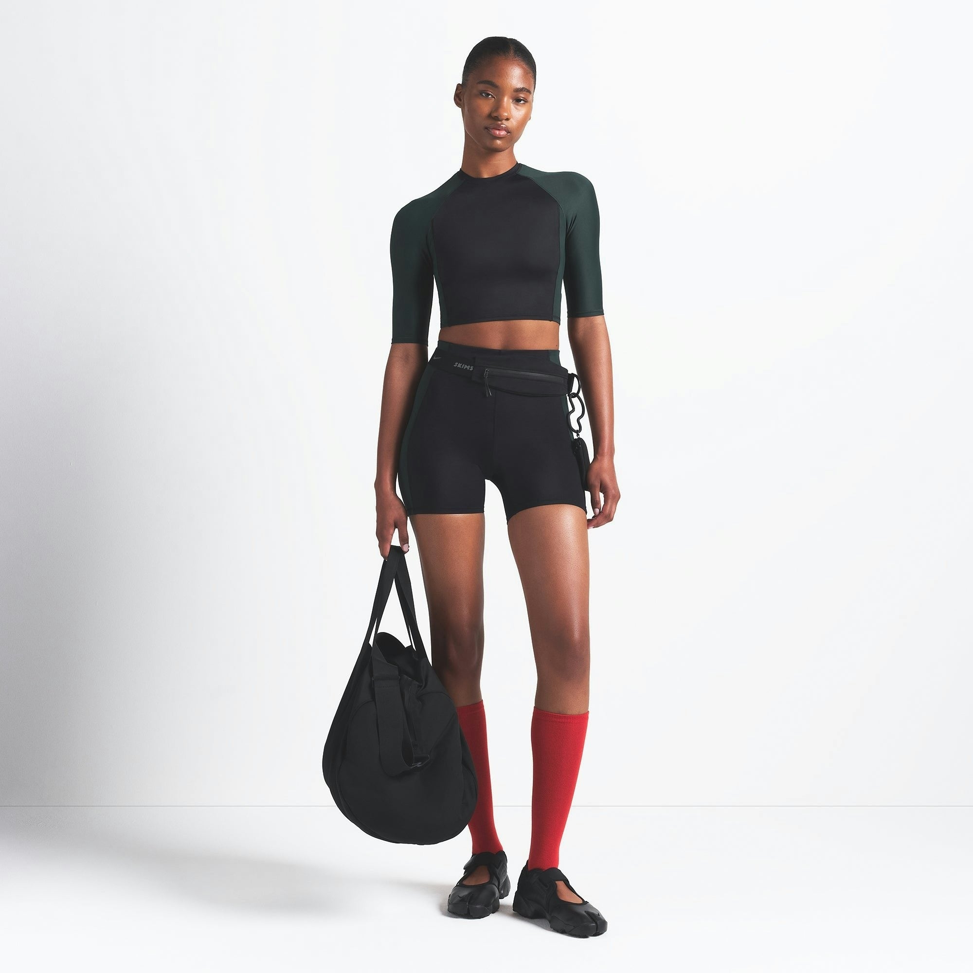 PADDED HALF SLEEVE CROP TOP