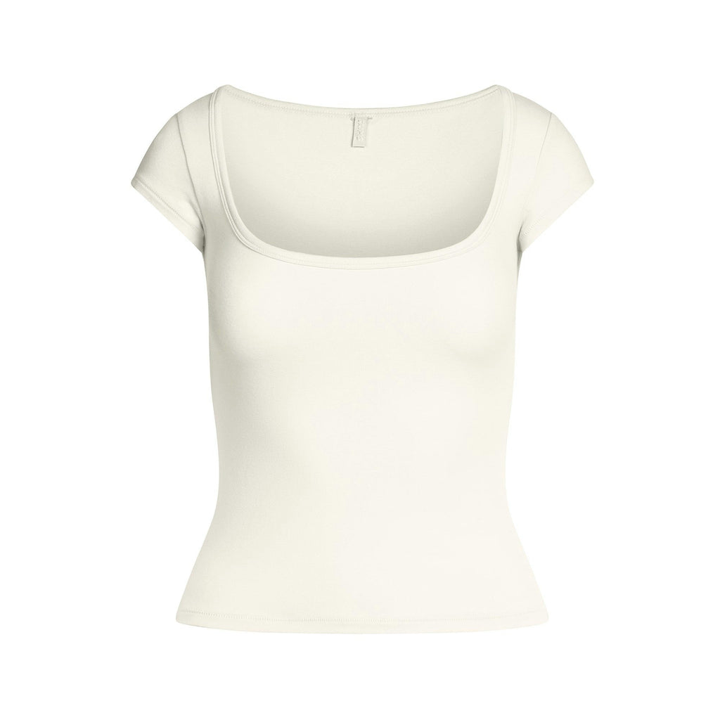 SCOOP NECK T-SHIRT