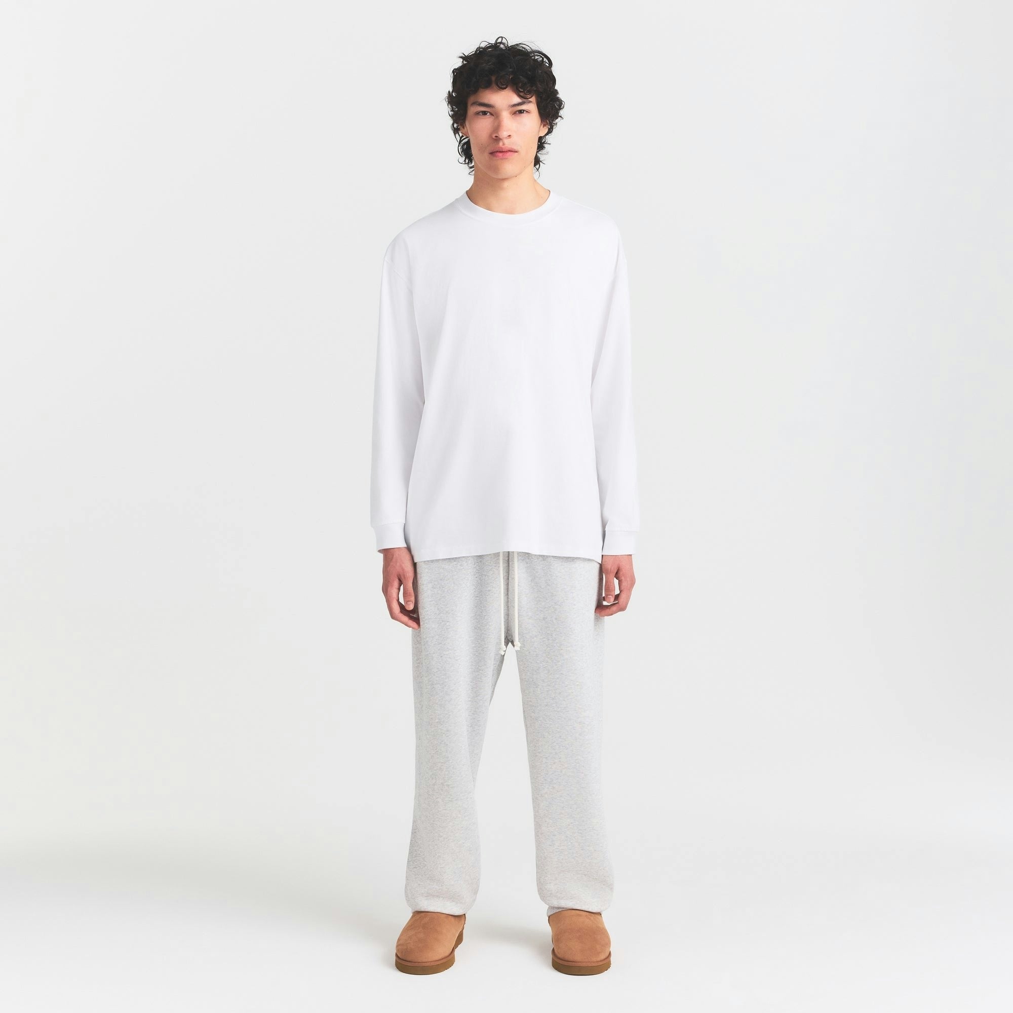 MENS RELAXED LONG SLEEVE T-SHIRT