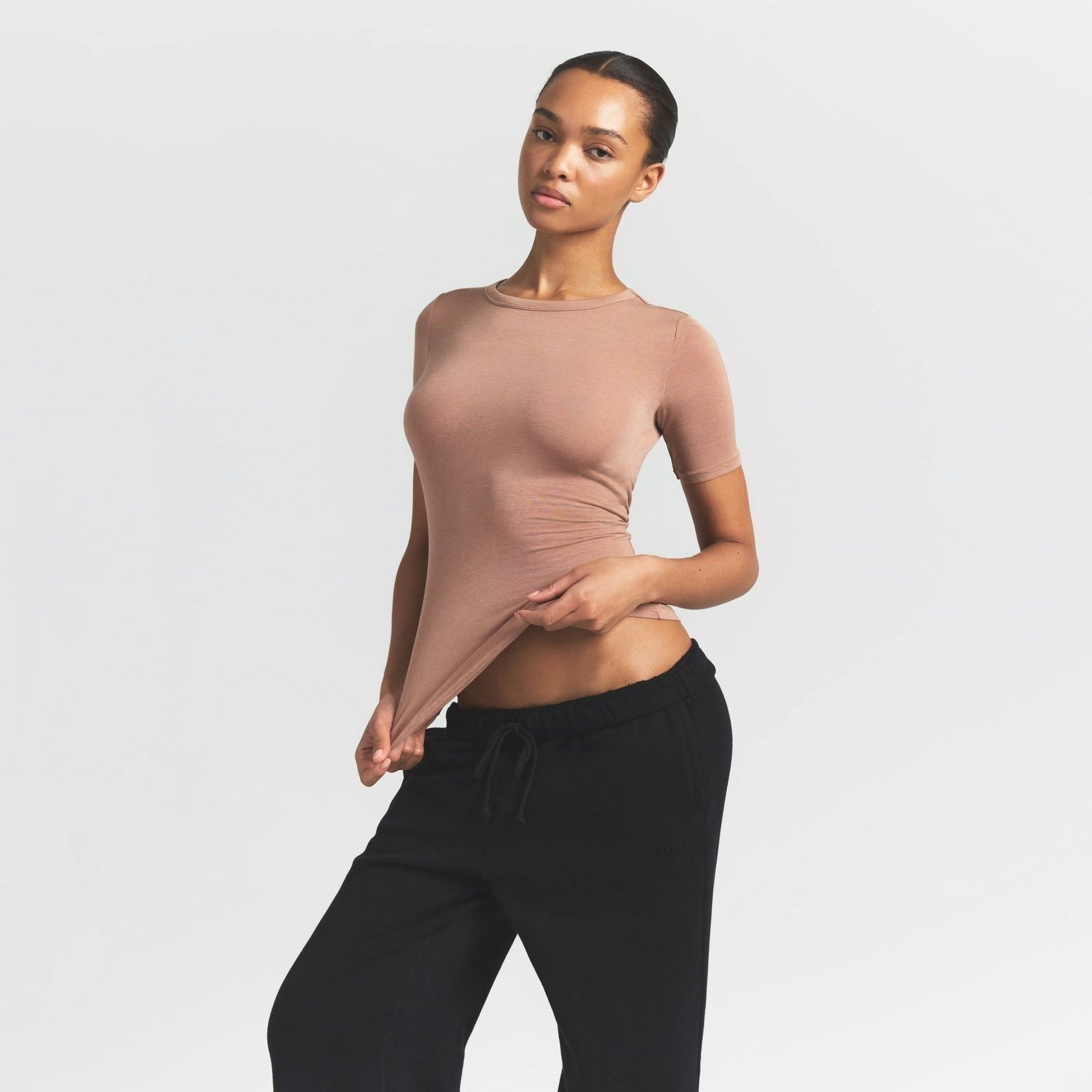 LONG T-SHIRT