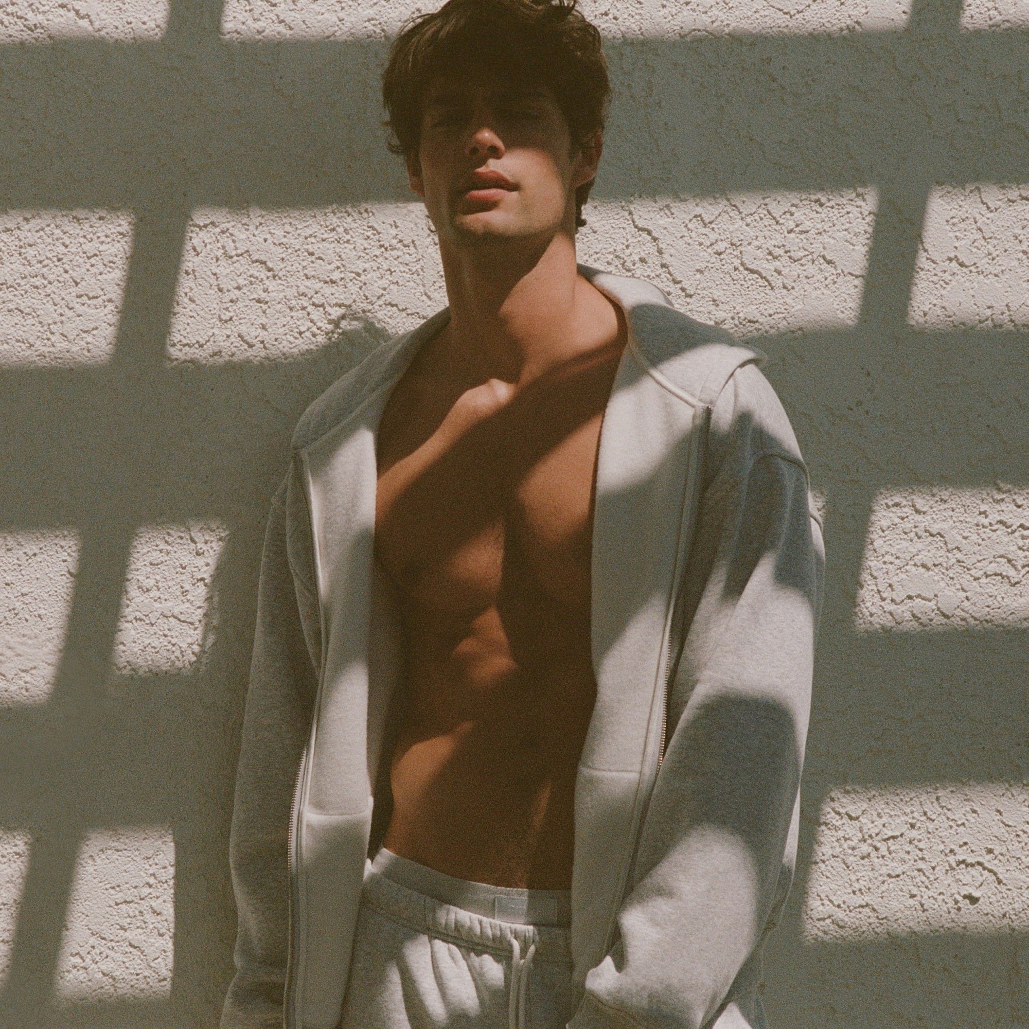 MENS RELAXED ZIP UP HOODIE
