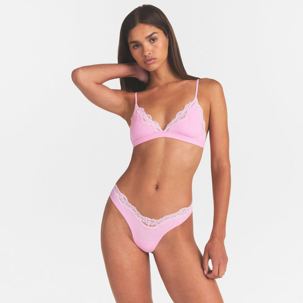 DIPPED THONG