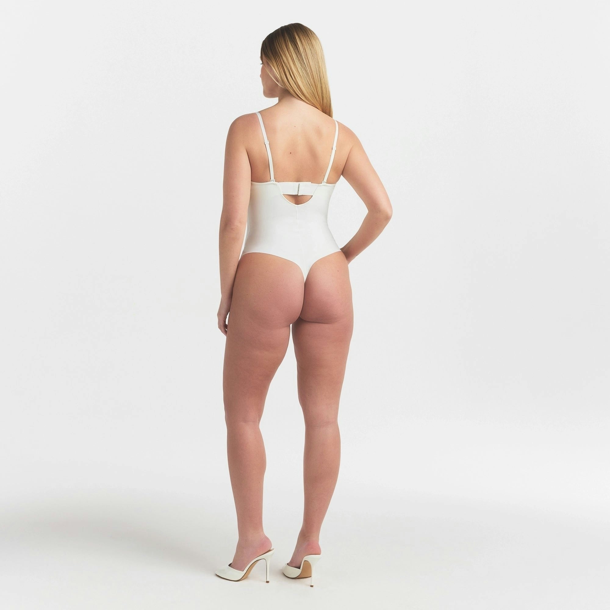 UNDERWIRE THONG BODYSUIT