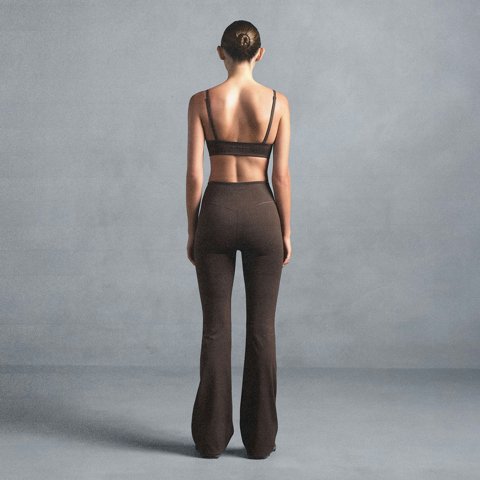 SLIM FLARE LEGGING