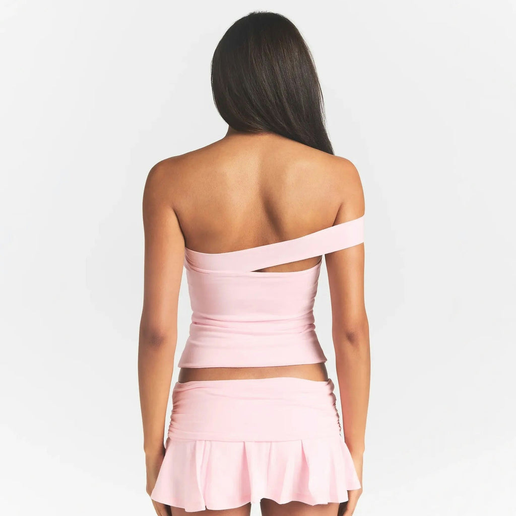 ASYMMETRICAL TOP