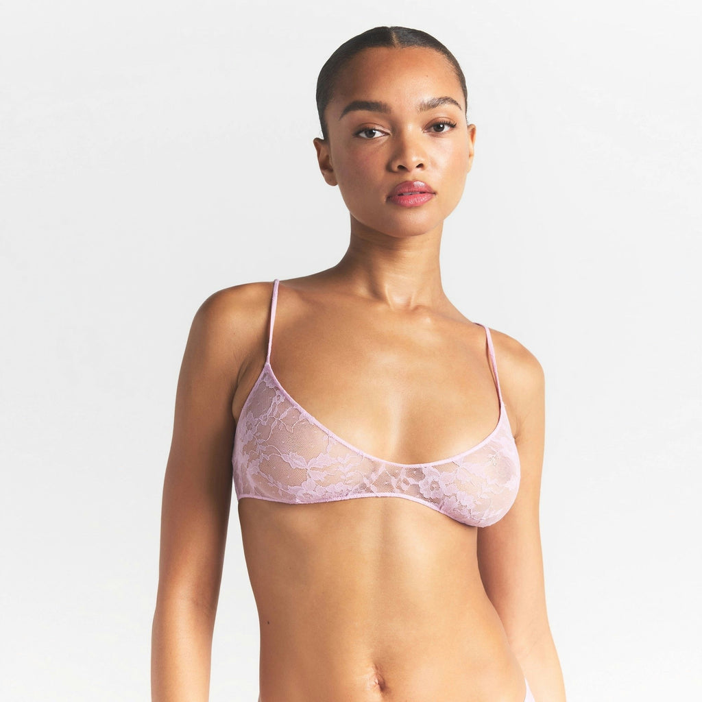 SKIMPY SCOOP BRALETTE