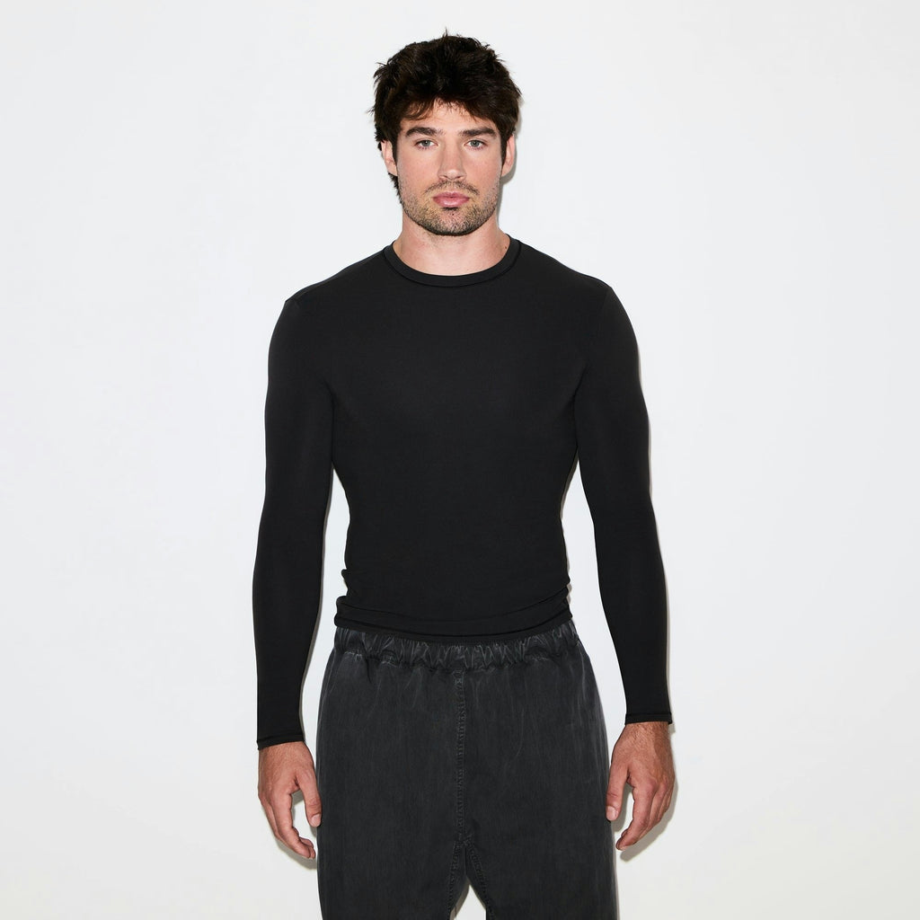 MENS SLIM LONG SLEEVE T-SHIRT