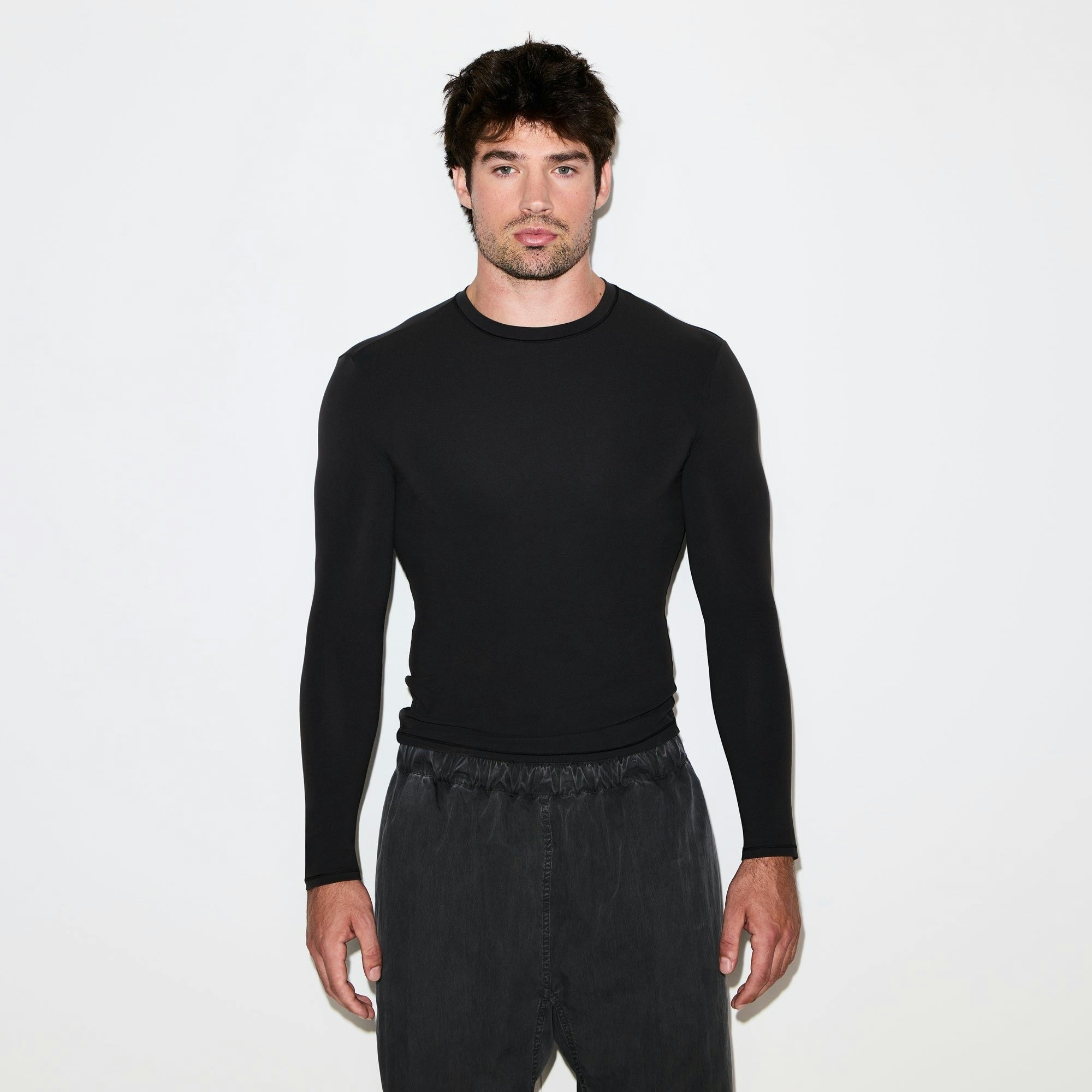 MENS SLIM LONG SLEEVE T-SHIRT