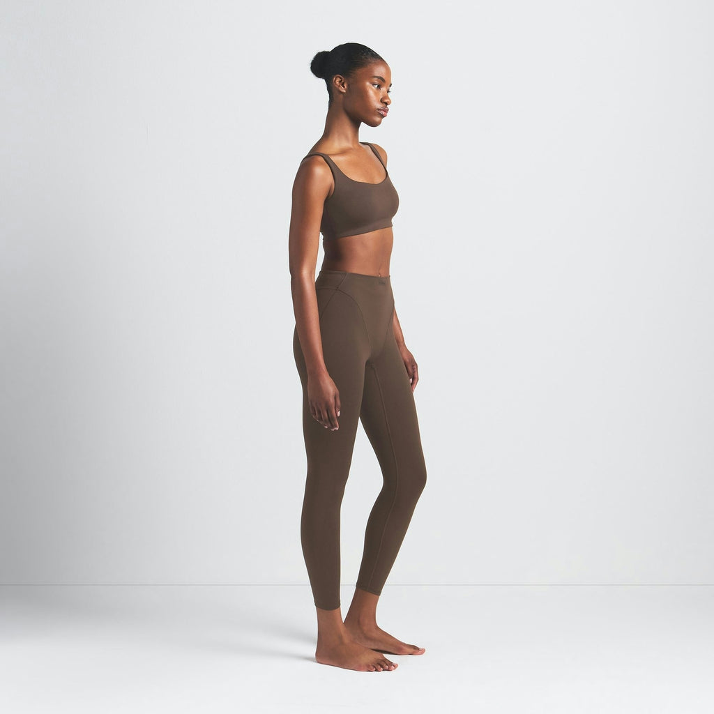 V-LINE 26" LEGGING