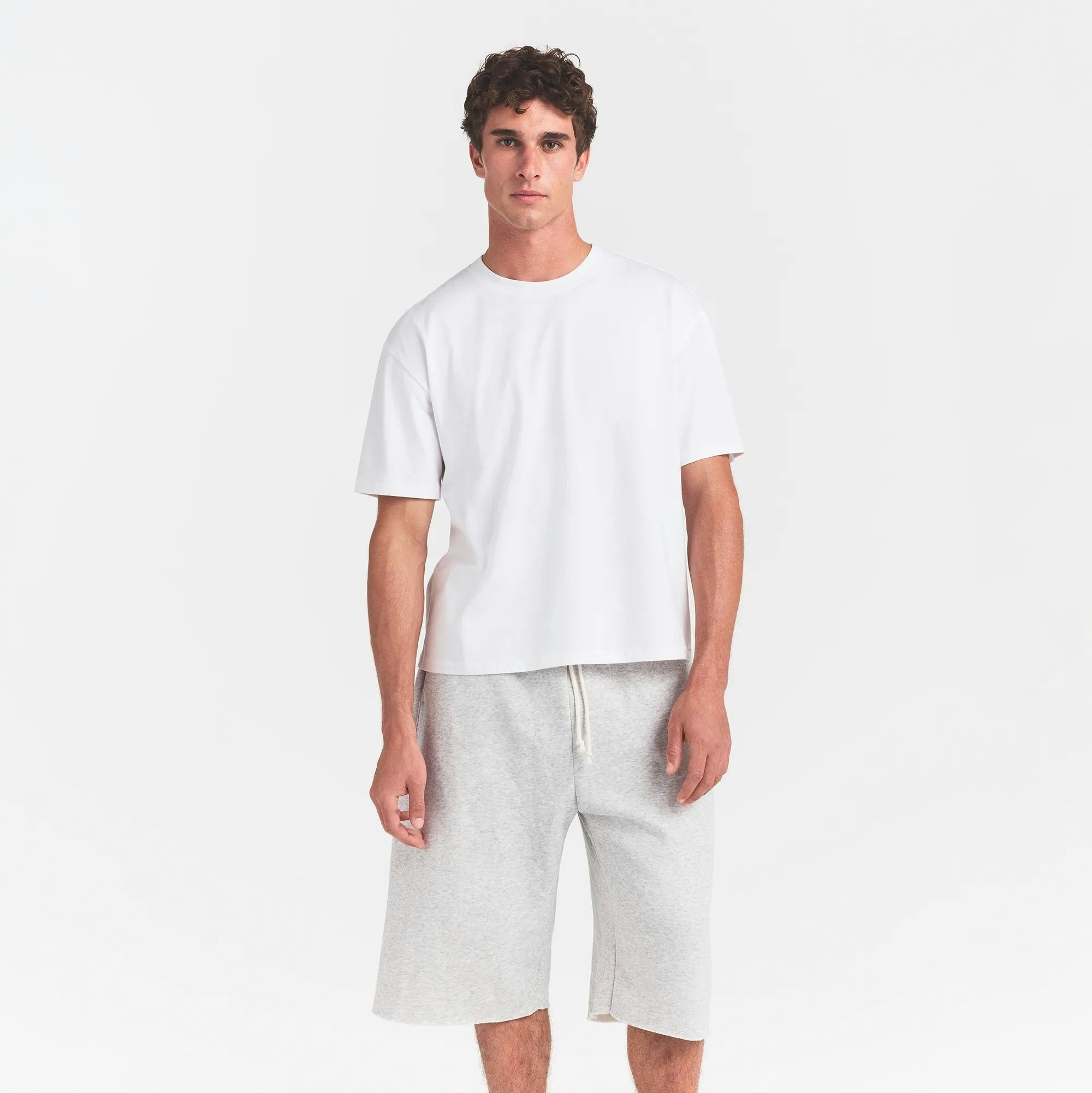MENS RELAXED CROPPED CREWNECK