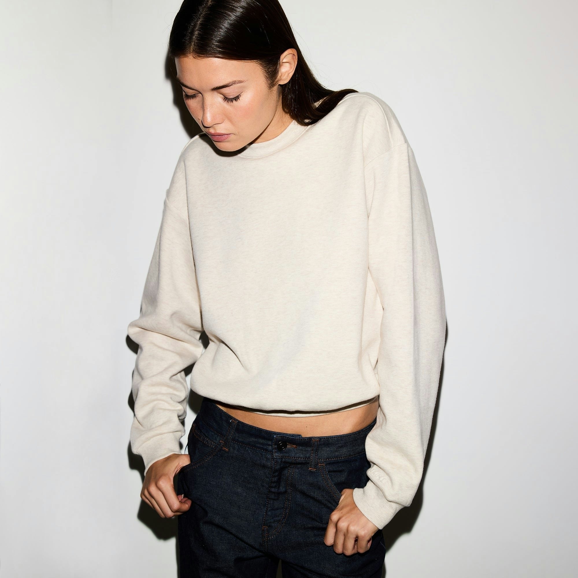 CLASSIC CREWNECK
