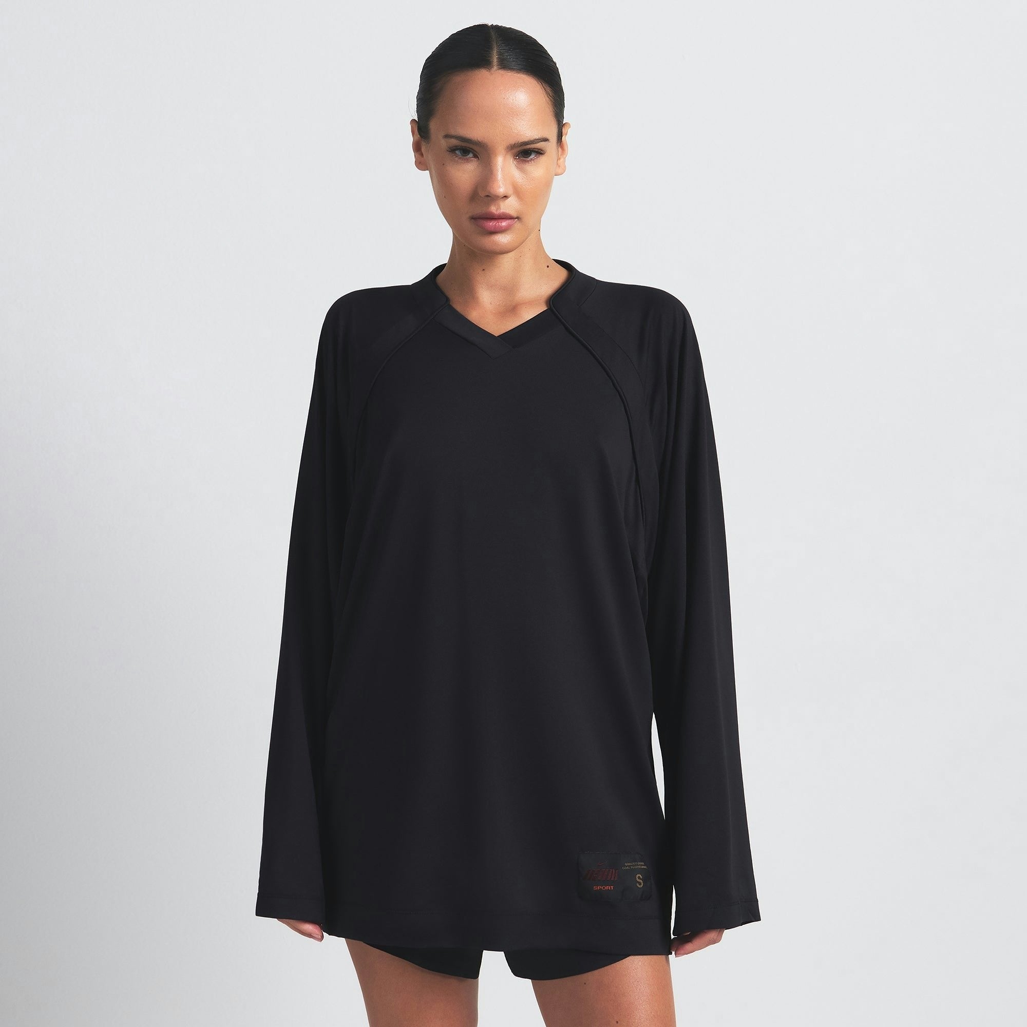 V-NECK OVERSIZED LONG SLEEVE TOP
