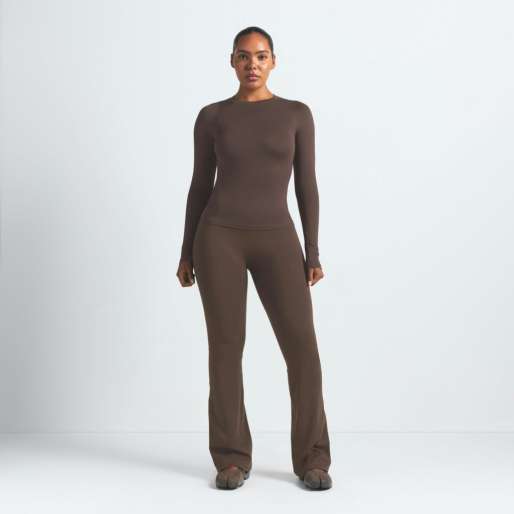 SLIM FLARE LEGGING