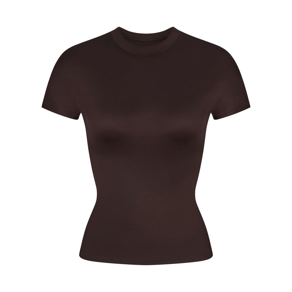 SHORT SLEEVE MOCK NECK TOP