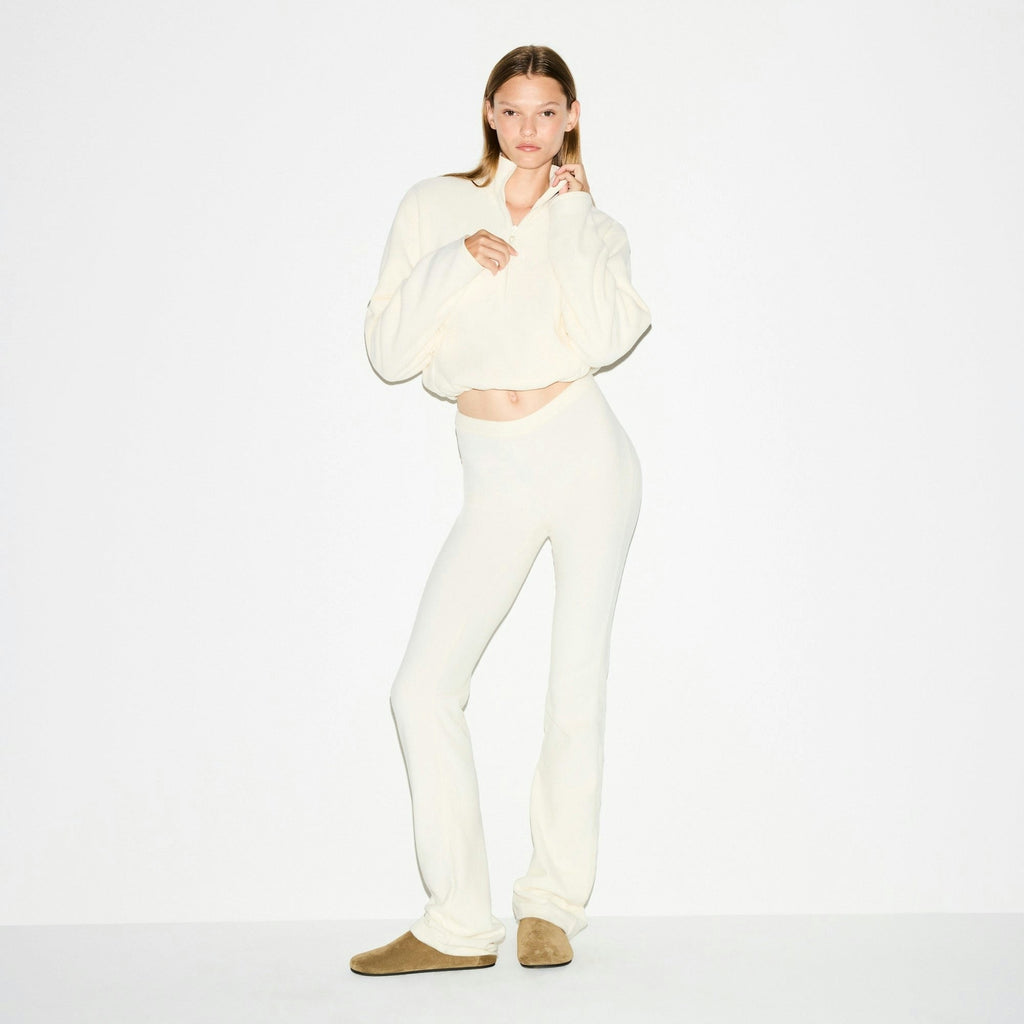 HALF ZIP PULLOVER