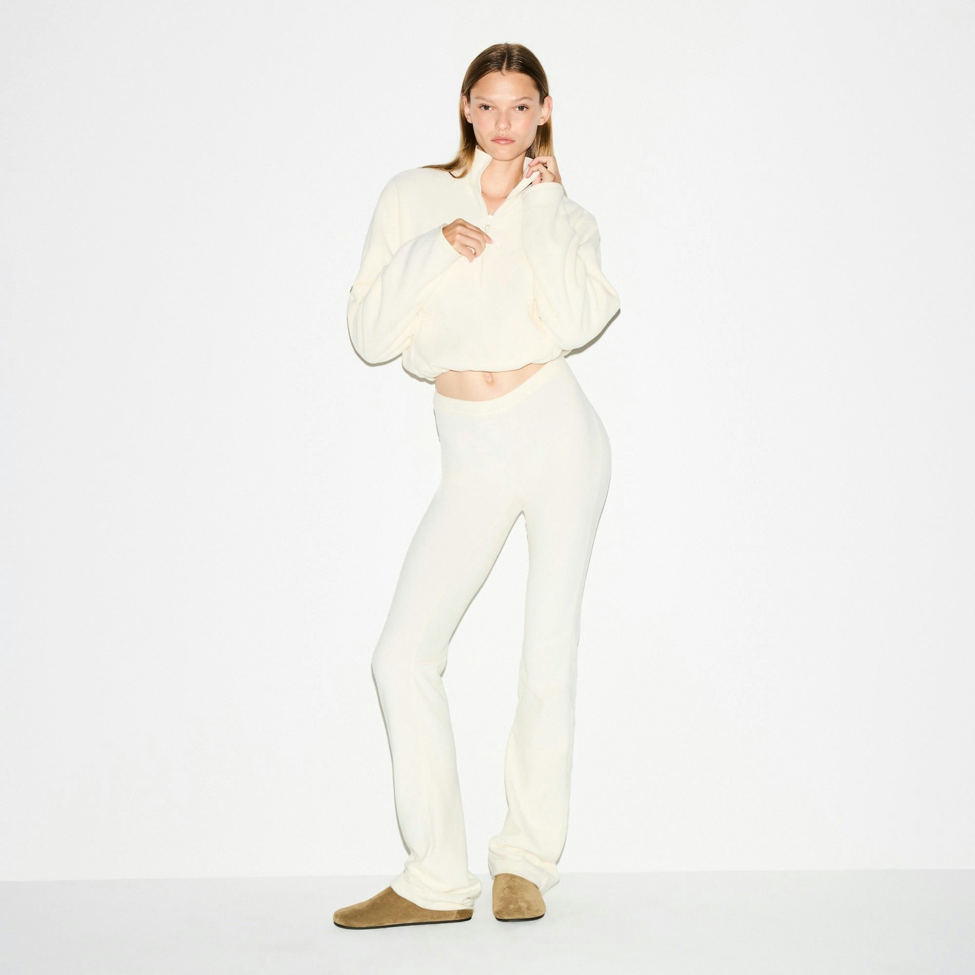 HALF ZIP PULLOVER