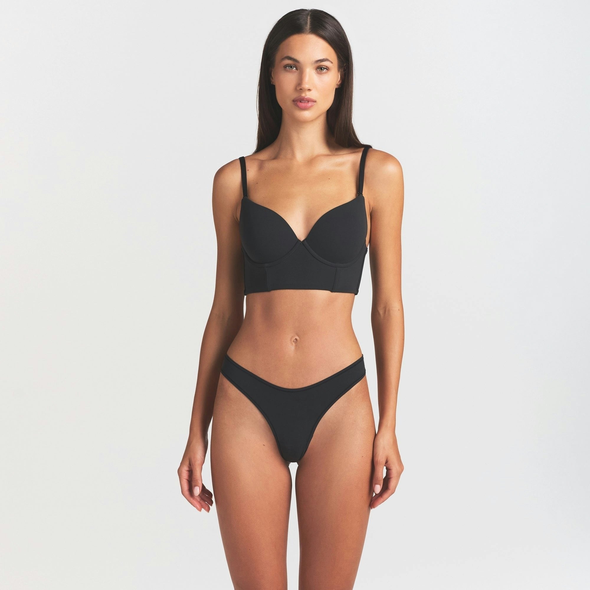 LOW BACK LONGLINE BRA