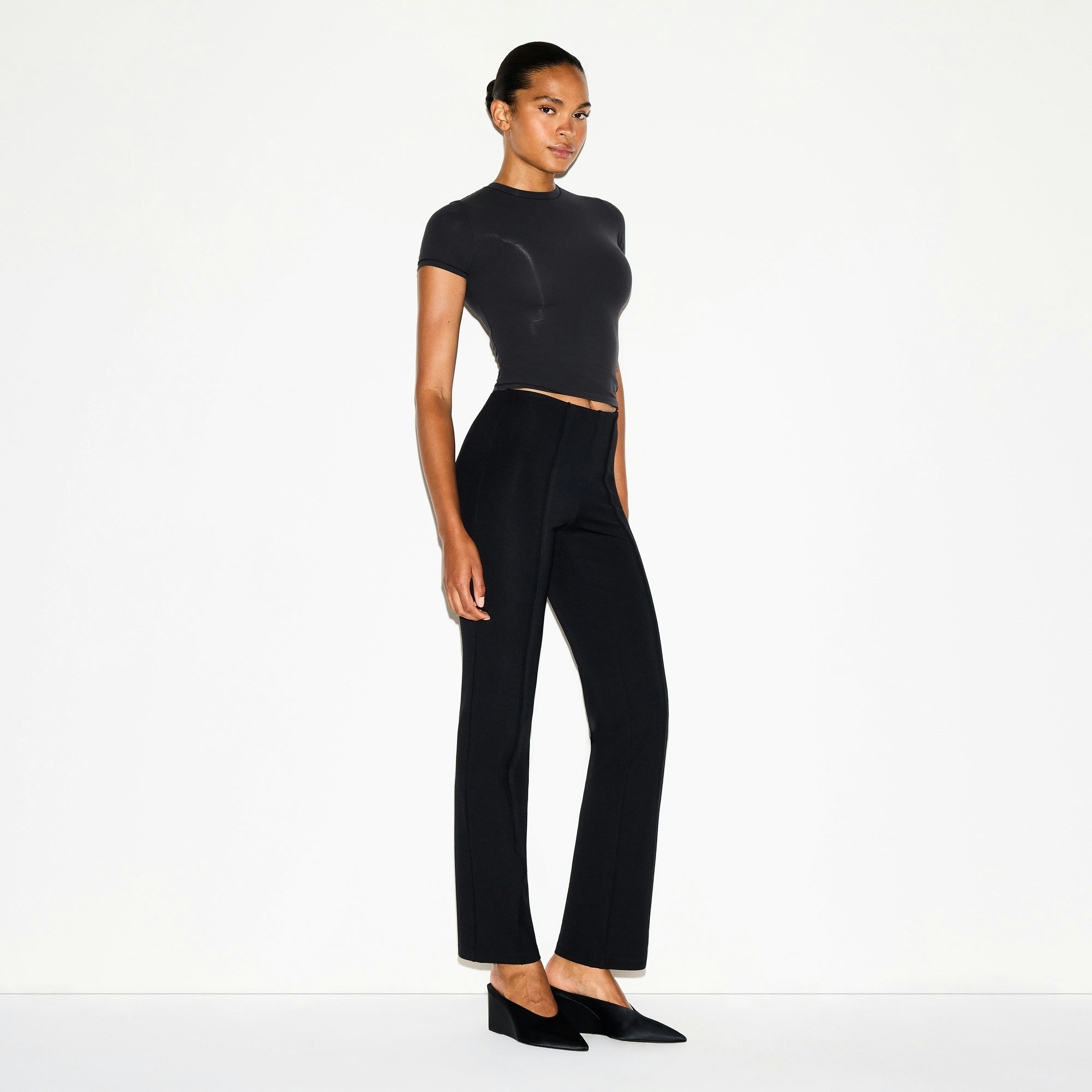 HIGH-WAISTED PINTUCK STRAIGHT LEG PANT