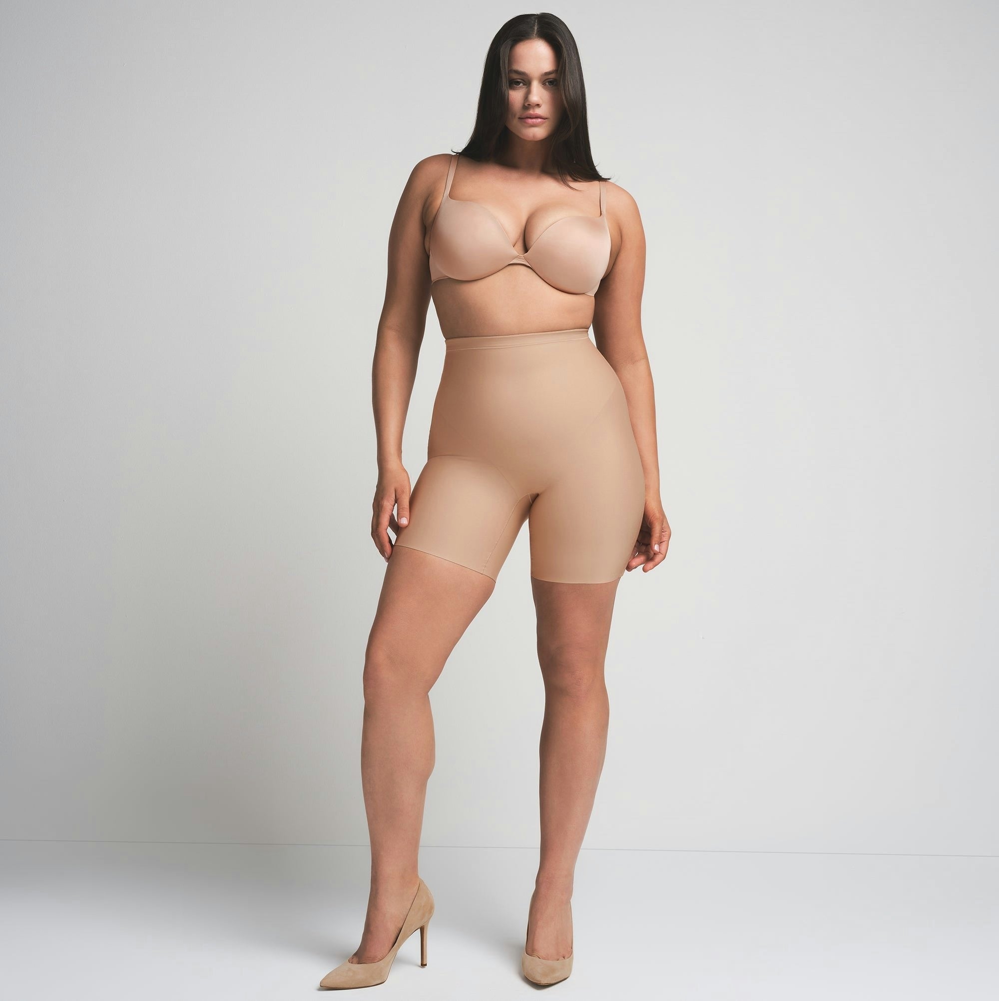 CORE SCULPT MID RISE SHORT