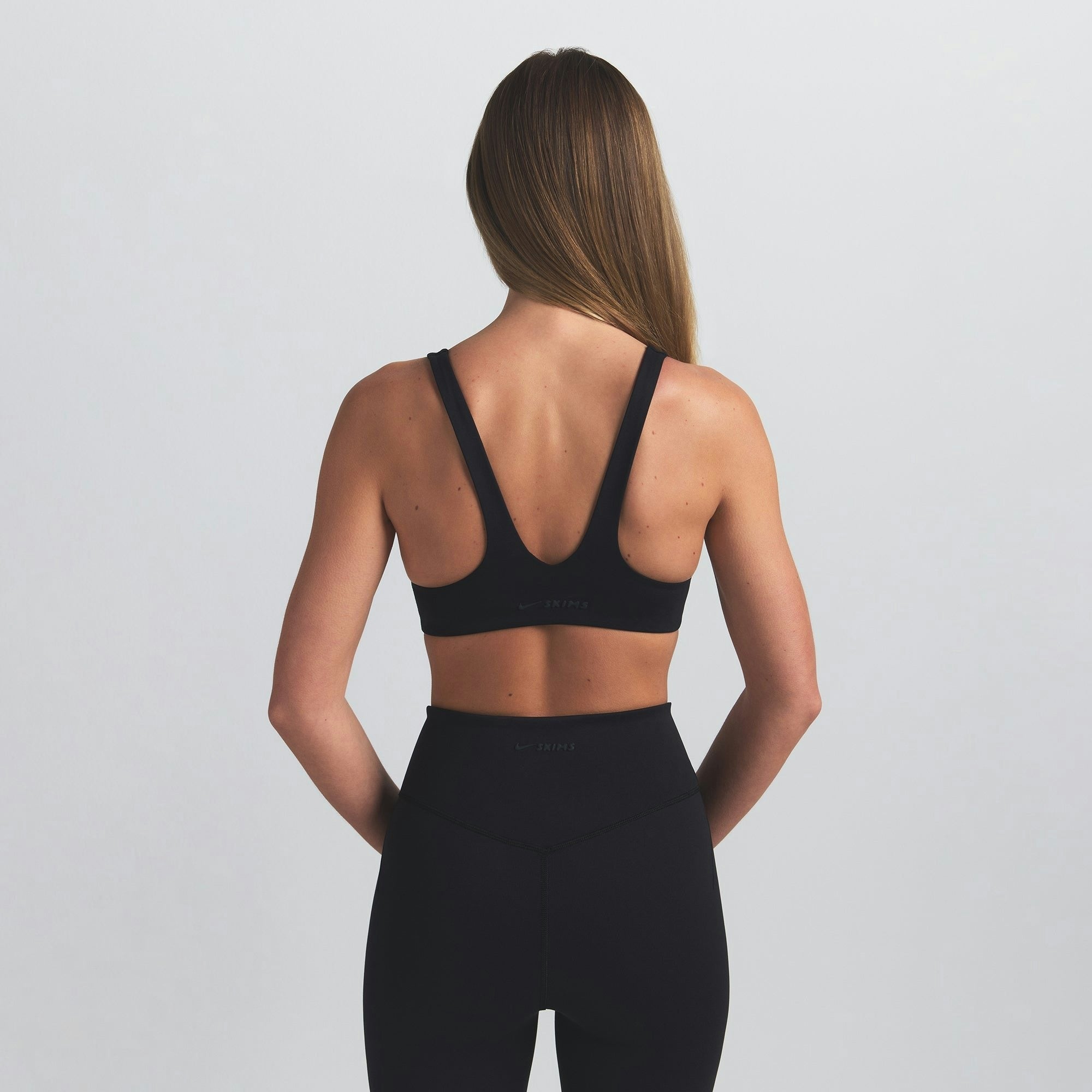 SHAPING SCOOP BRA