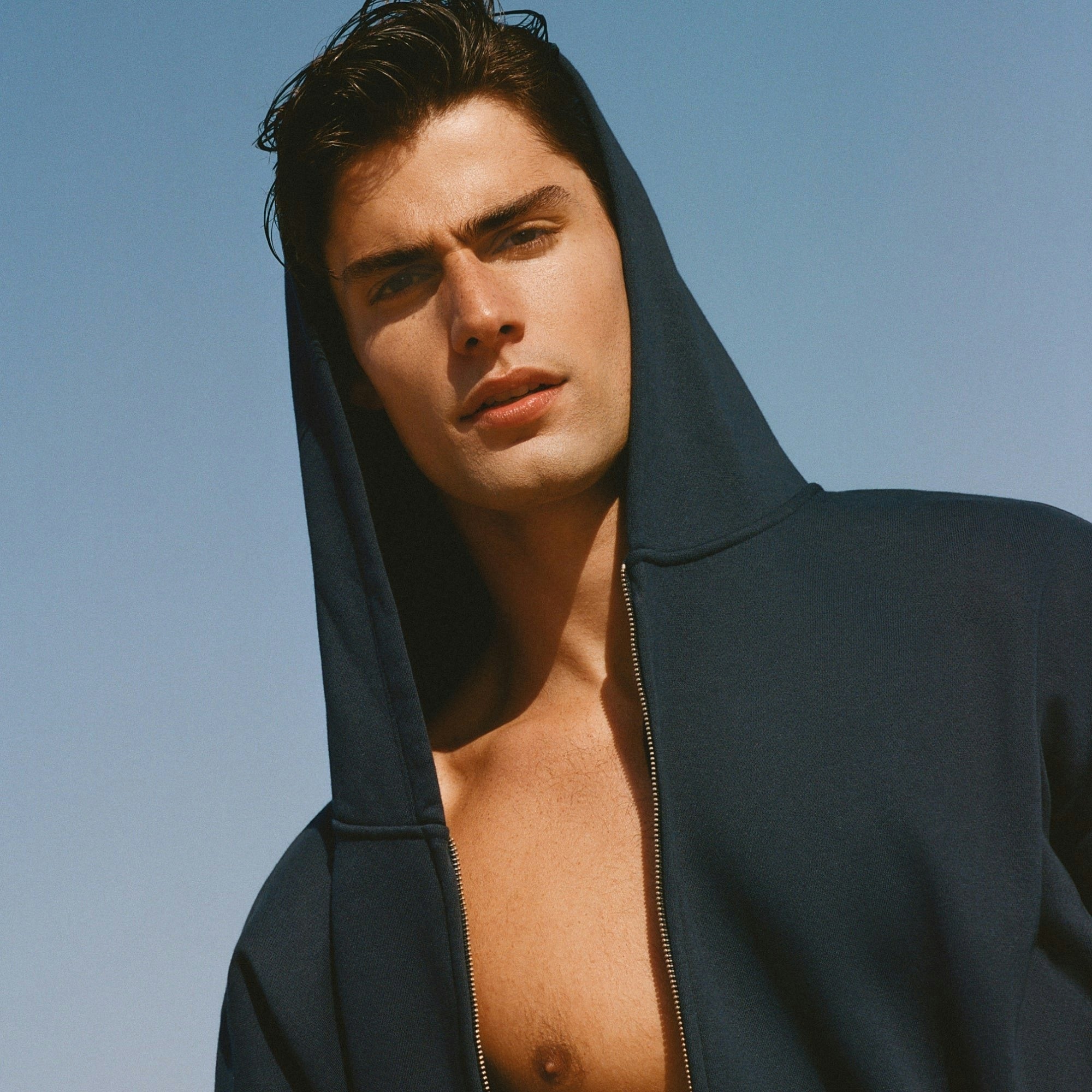 MENS RELAXED ZIP UP HOODIE