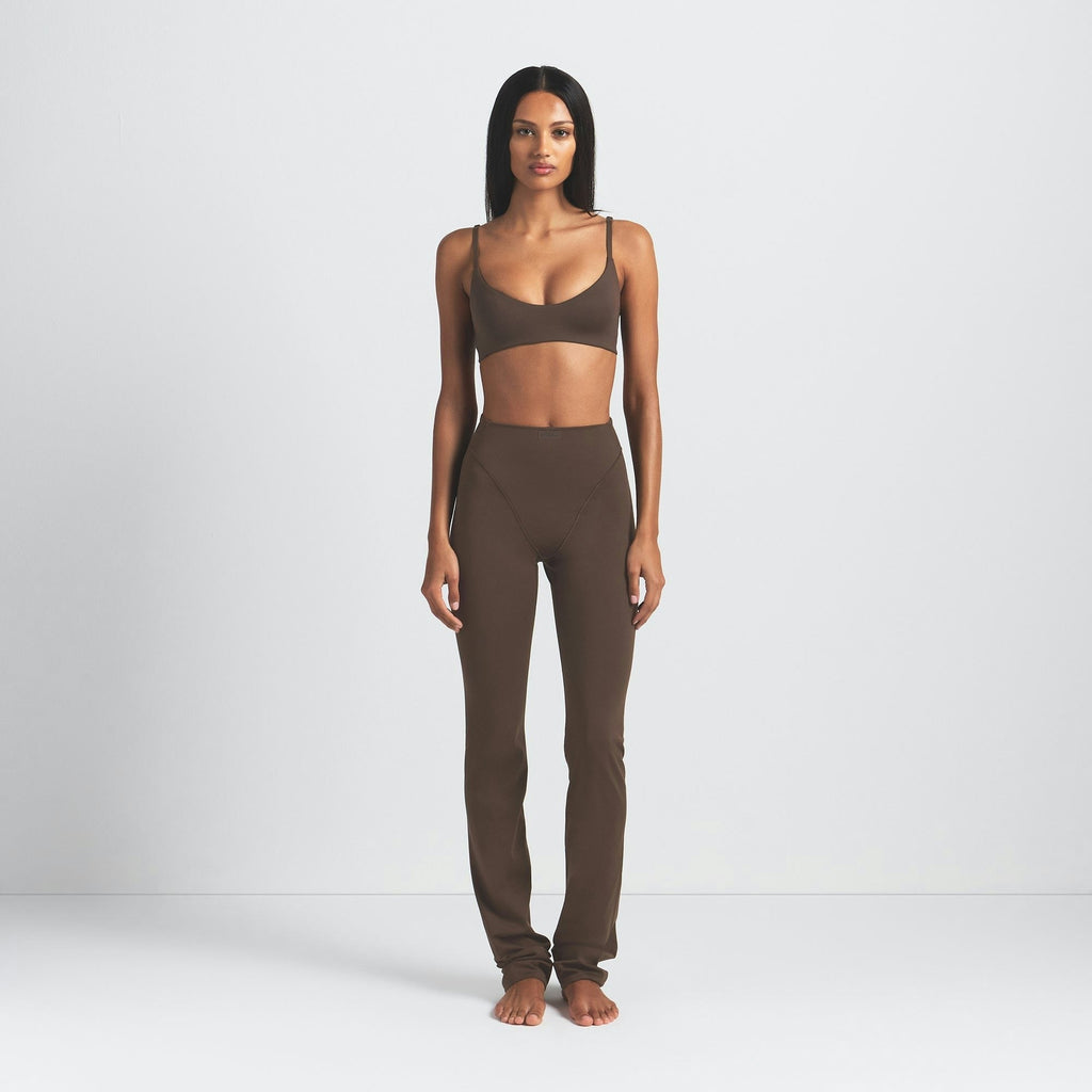 V-LINE 39" STRAIGHT LEGGING