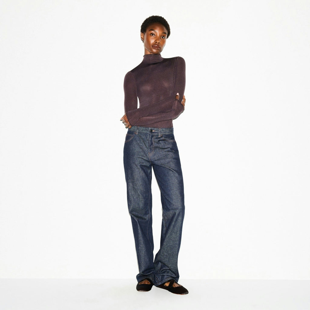 LONG SLEEVE TURTLENECK BODYSUIT