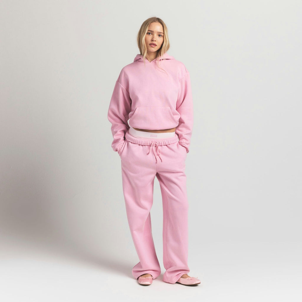CLASSIC STRAIGHT LEG PANT