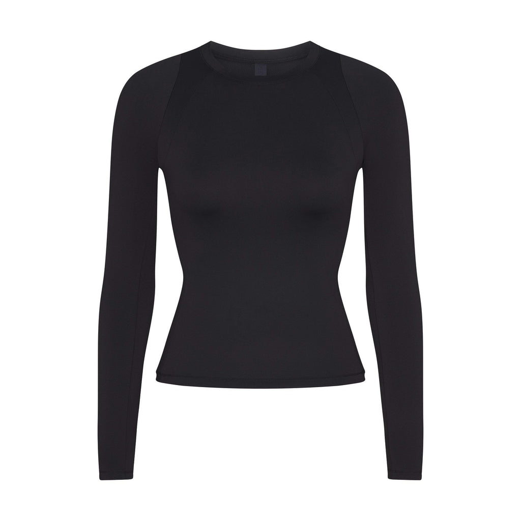 LONG SLEEVE CREW NECK TOP