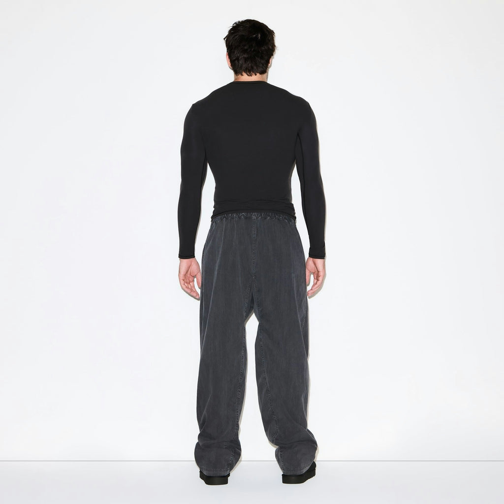 MENS SLIM LONG SLEEVE T-SHIRT