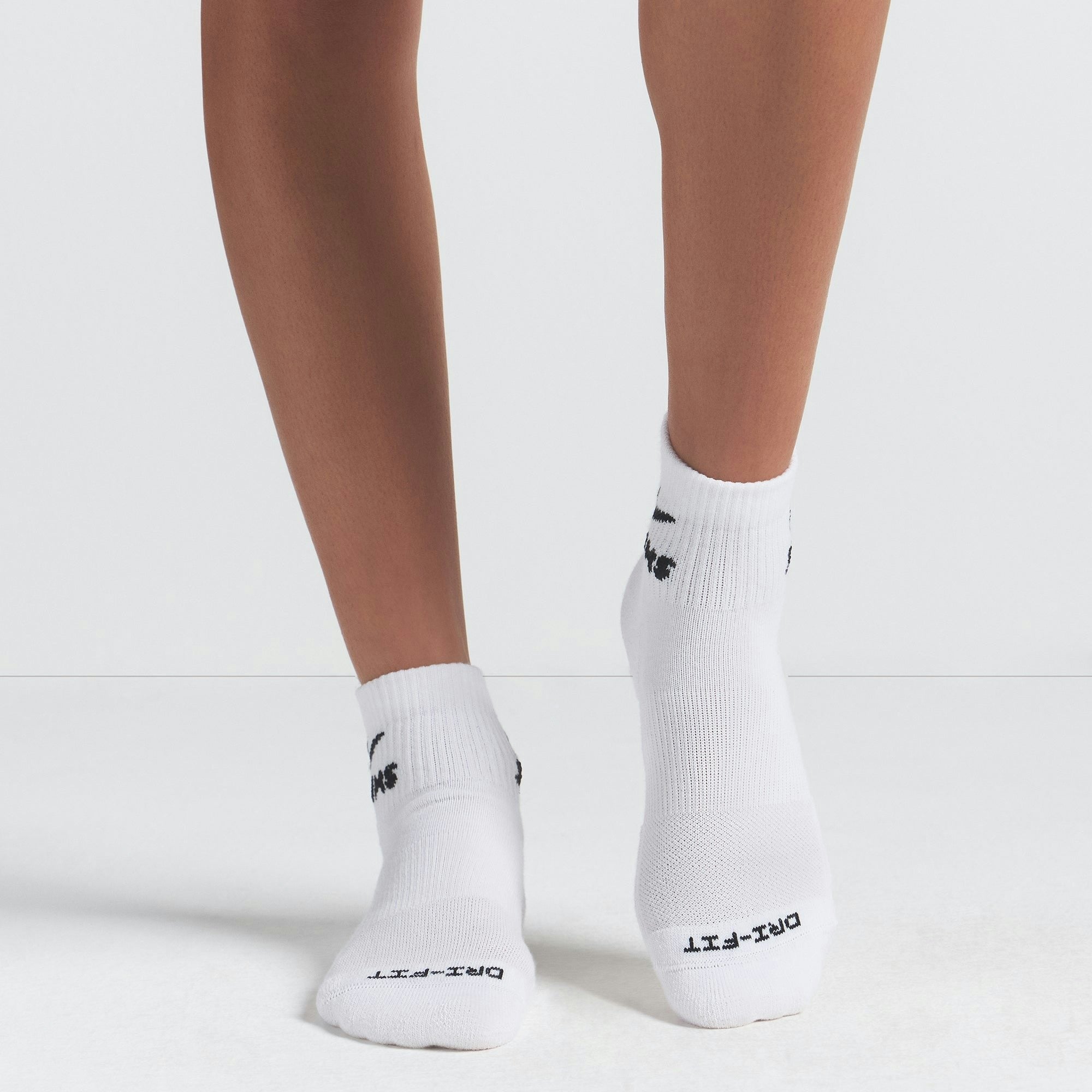 DRI-FITâ¢ QUARTER CREW SOCK 3-PACK