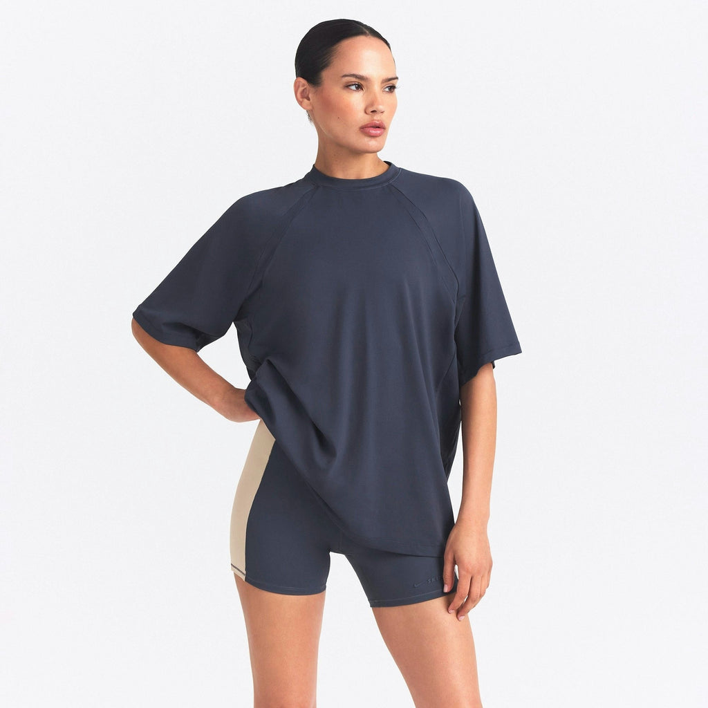 OVERSIZED T-SHIRT